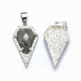 Labradorite-Faceted-Arrow-Point-Necklace-with-FREE-Chain