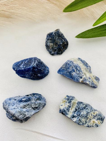 Sodalite Rough Stone - Intuition, Focuses Energy and Guidance - Crystal Healing